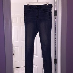 AMERICAN EAGLE high waisted jeans